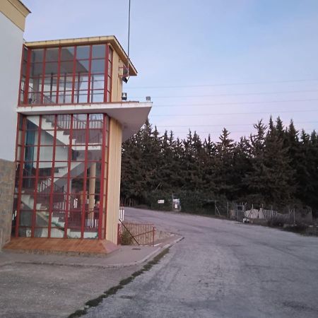 Apartamentos Refugio Del Viajero Parauta Exterior photo