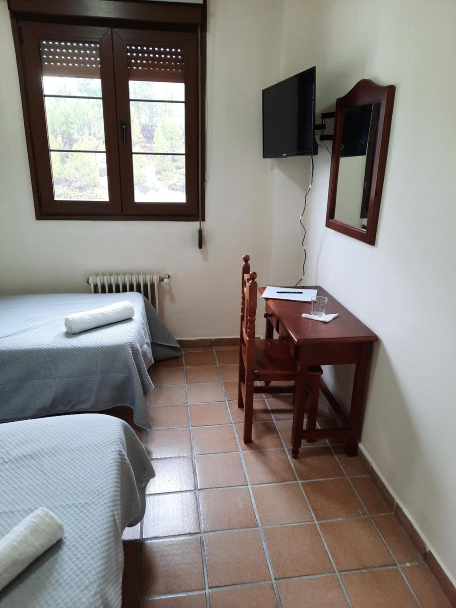 Apartamentos Refugio Del Viajero Parauta Exterior photo