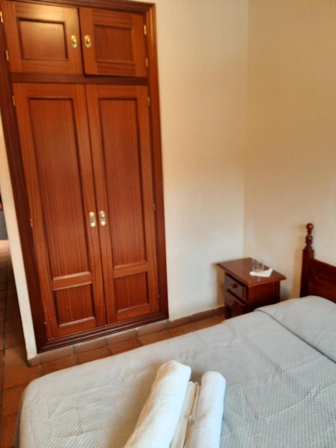 Apartamentos Refugio Del Viajero Parauta Exterior photo